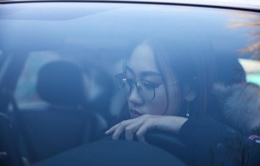 圣诞节热恋生活日记,开着轩逸陪女朋友搜集北京的圣诞树