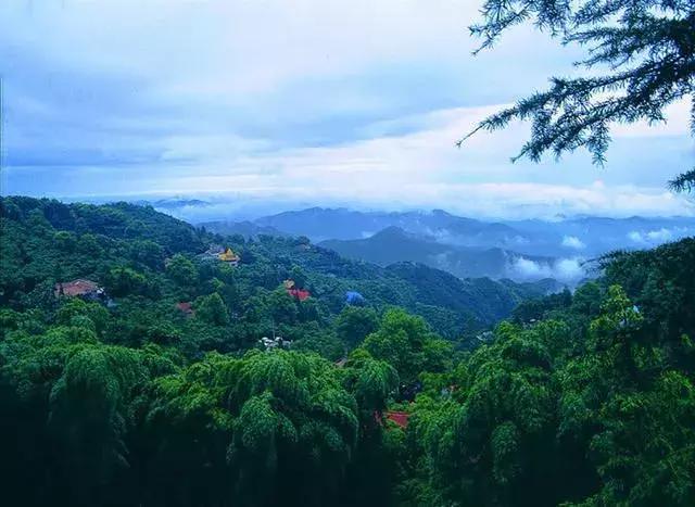 一城一色の人有德行，如水至清-德清
