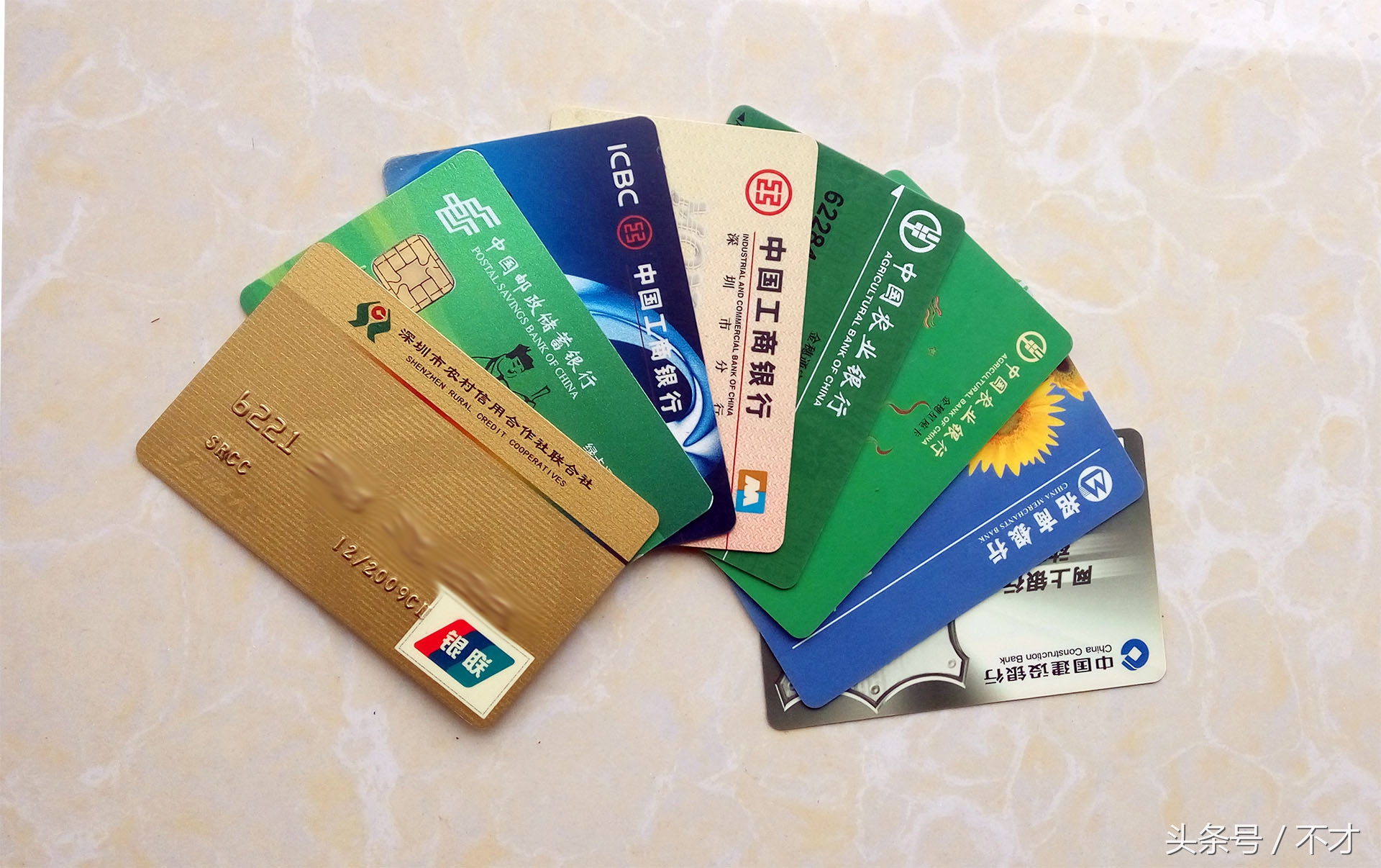 银行卡丢失怎么补办新卡,银行卡丢失补办新卡银行会有记录