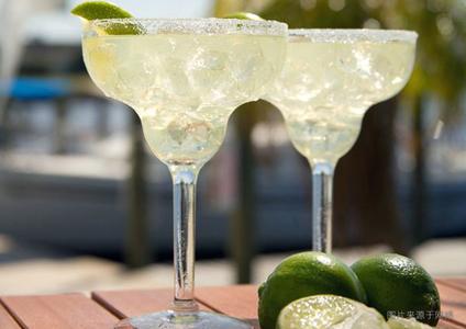 威士忌酒为基酒的经典鸡尾酒配方,hankypanky鸡尾酒配方