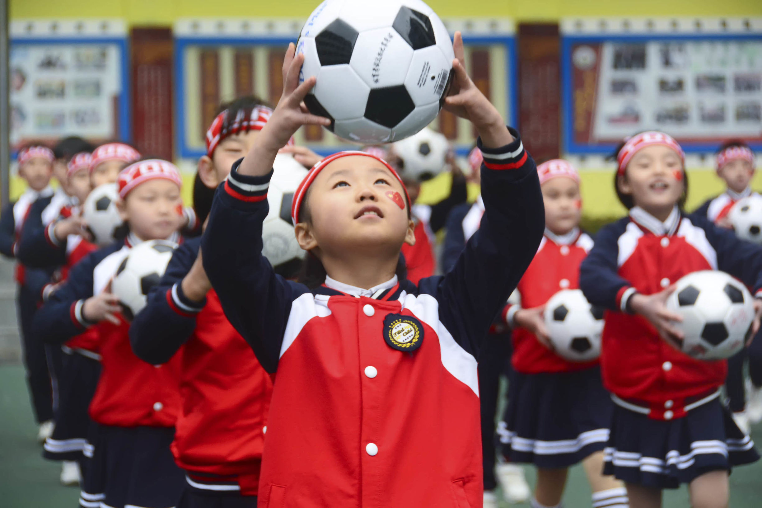 三小校运会啦啦操,巴中市巴州区三小足球操