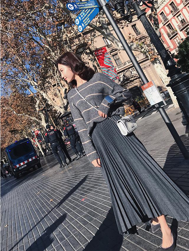 百褶裙的穿搭方法冬天穿搭,适合冬天的百褶裙穿搭