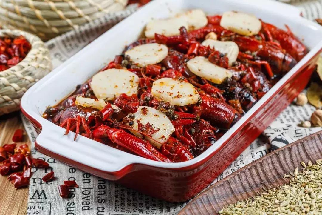 龙虾99元4人餐优惠团购,龙虾九块九包邮