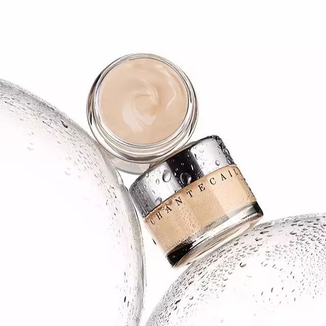 轻薄不脱妆粉底,轻薄持久粉底推荐