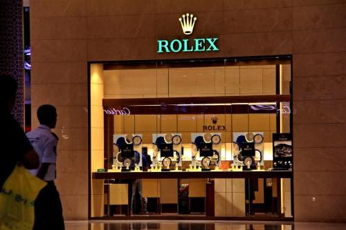 听说迪拜买表很便宜，跟我探究黄金之国的手表秘密