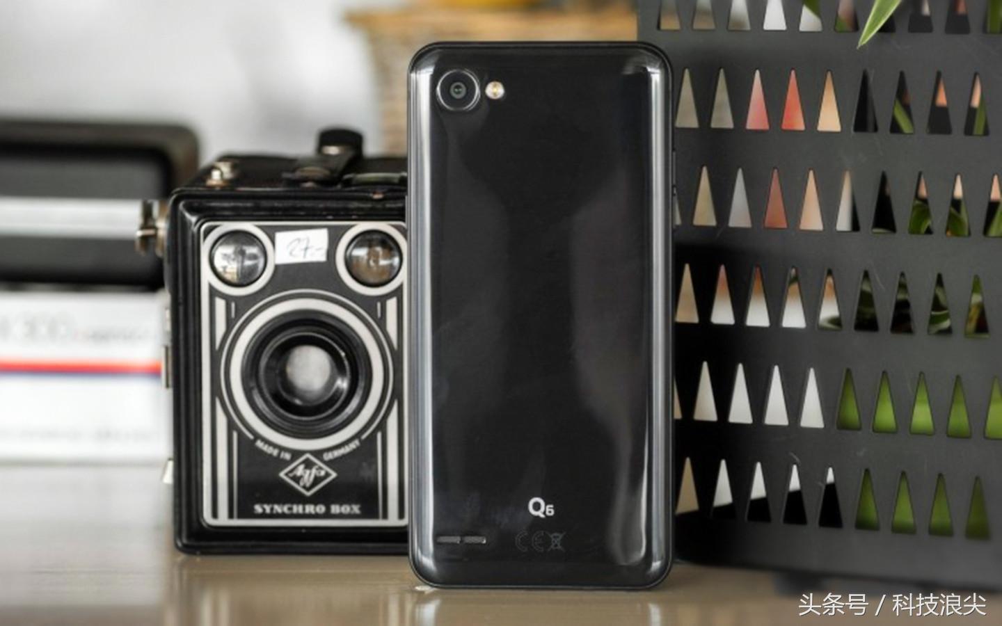 lgg6手机屏幕是三星的屏幕吗,lgg6各个版本