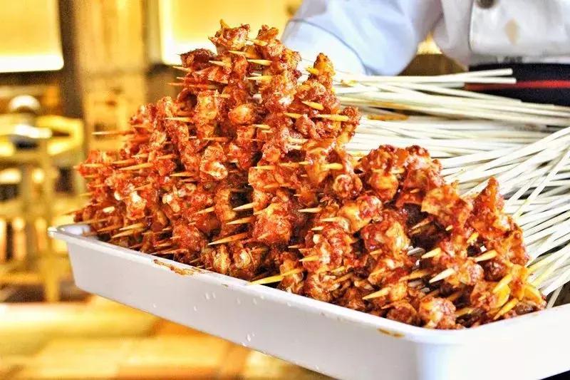 成都必吃串串火锅,在成都必须吃的火锅