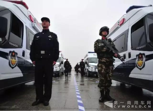 中国智能监控警车,定位卫星追踪警车