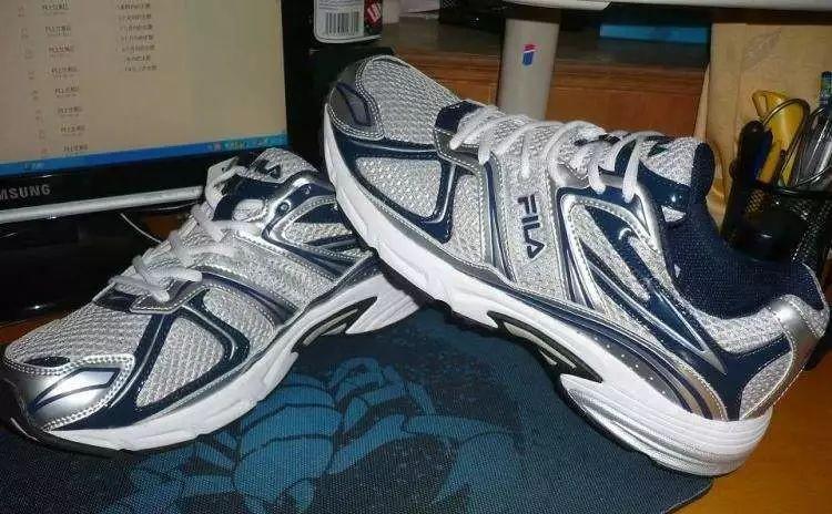 最丑跑鞋,李宁公认最丑的跑鞋