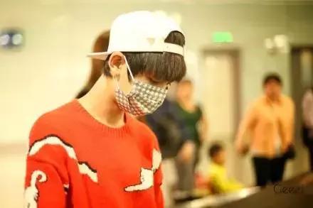 tf家族二代谁的偶像是王俊凯,tfboys的队长和王俊凯是什么关系