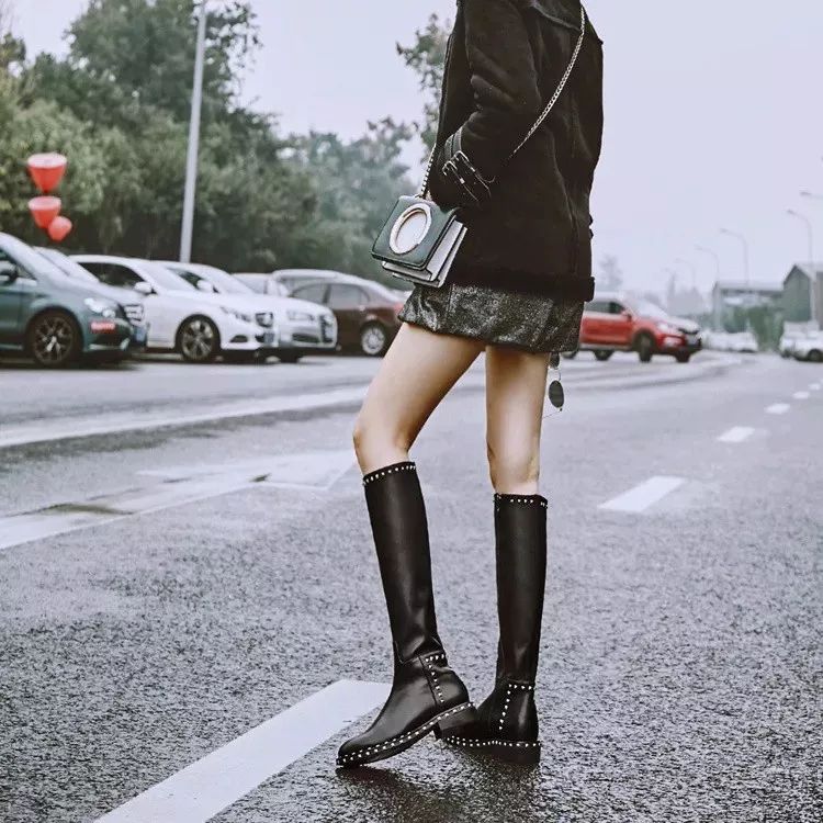 杨幂秋冬新款靴,杨幂热巴唐嫣同款