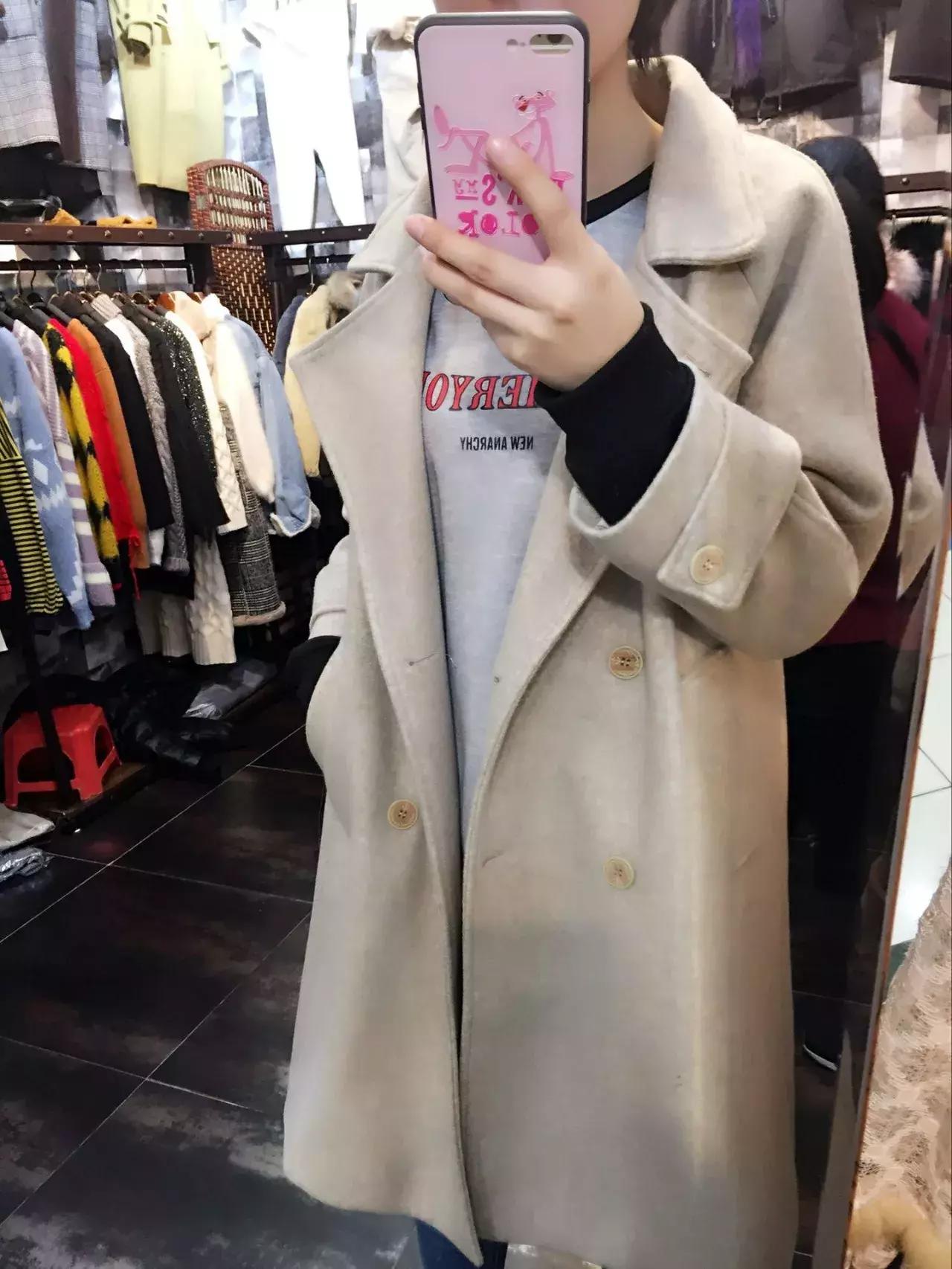 zara买新款,zara买了一件裙子多少钱