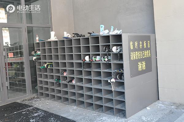 石京龙滑雪场滑雪视频,石京龙滑雪场提供的装备