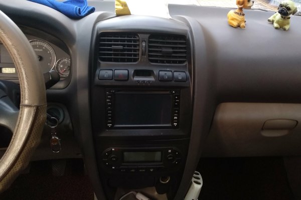 江淮-瑞鹰，除了车身多处喷漆以外，其他没毛病，主要是不贵