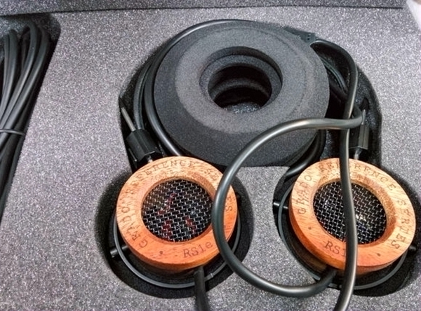 设备总价值超过80万，快来周六来发烧耳机俱乐部沙龙