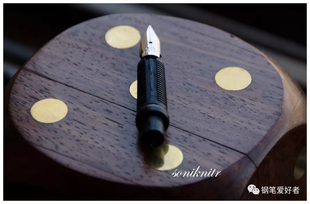 lamy2000钢笔测评,lamy2000凌美钢笔什么笔尖好