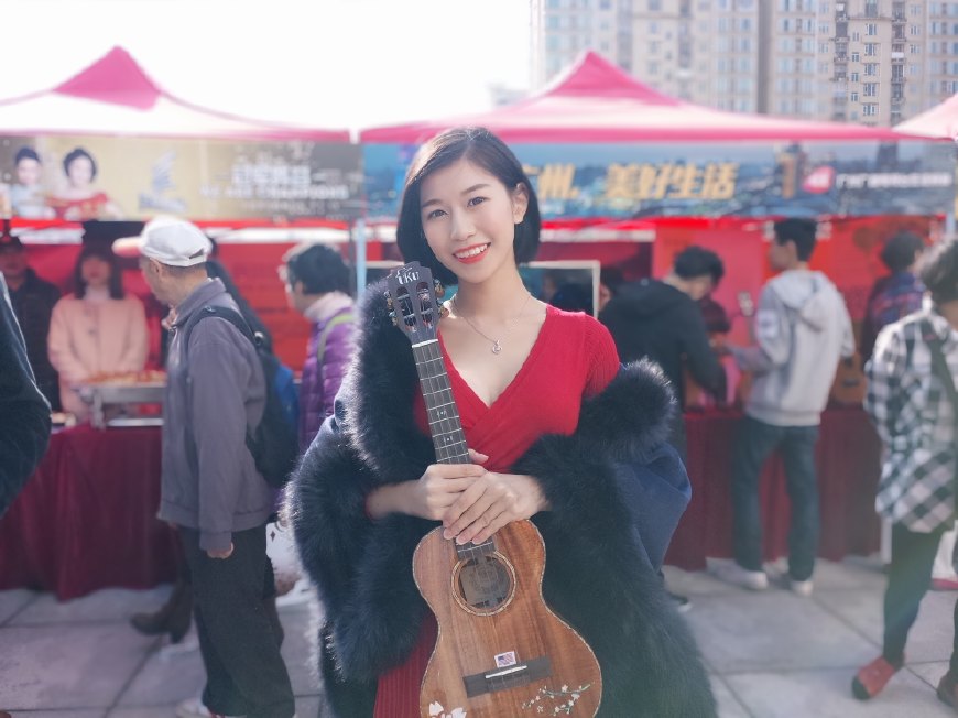 UKU尤克里里品牌受邀广州电视台粉丝节,温暖了整个国际媒体港