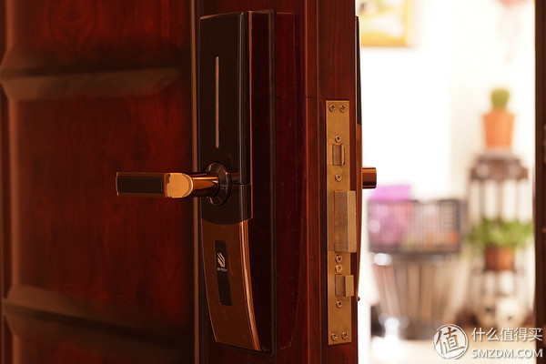 必达指纹锁i8a1,必达智能锁i8指纹感应