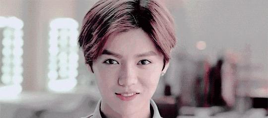 鹿晗20岁生日,鹿晗24岁生日