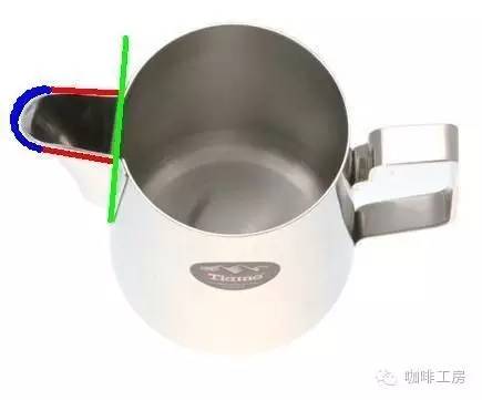 新手选咖啡拉花针还是拉花缸好,拉花拿铁用什么花缸好