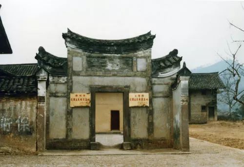 国内首次大范围、大规模、成系统编写红色文化教材！我宣传、我推荐，我为赣州代言！