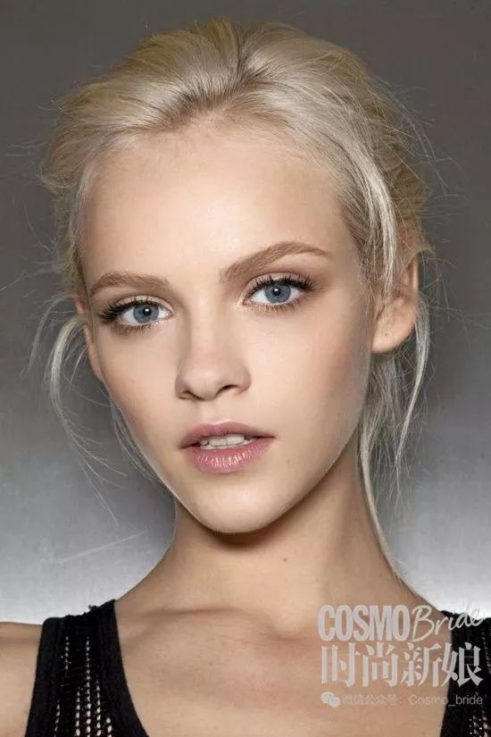 42岁的李小冉怎么美成这样,40岁李小冉图片