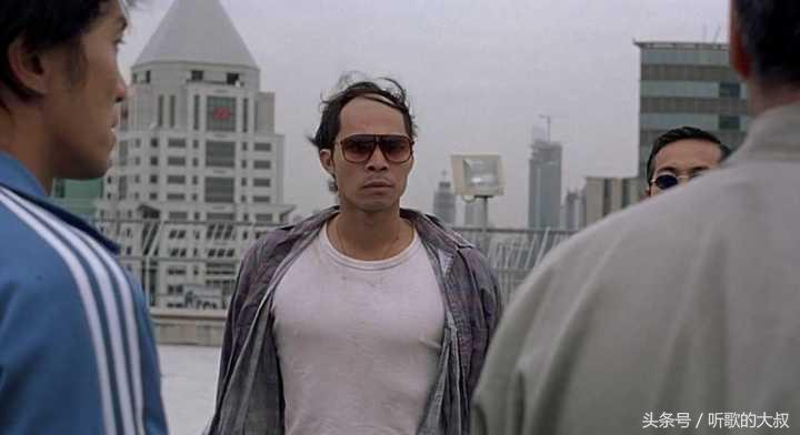 少林足球为什么星爷先觉醒,星爷巅峰之作是少林足球吗