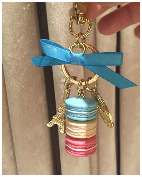 富家千金到自家商场消费,富家千金到商场买东西