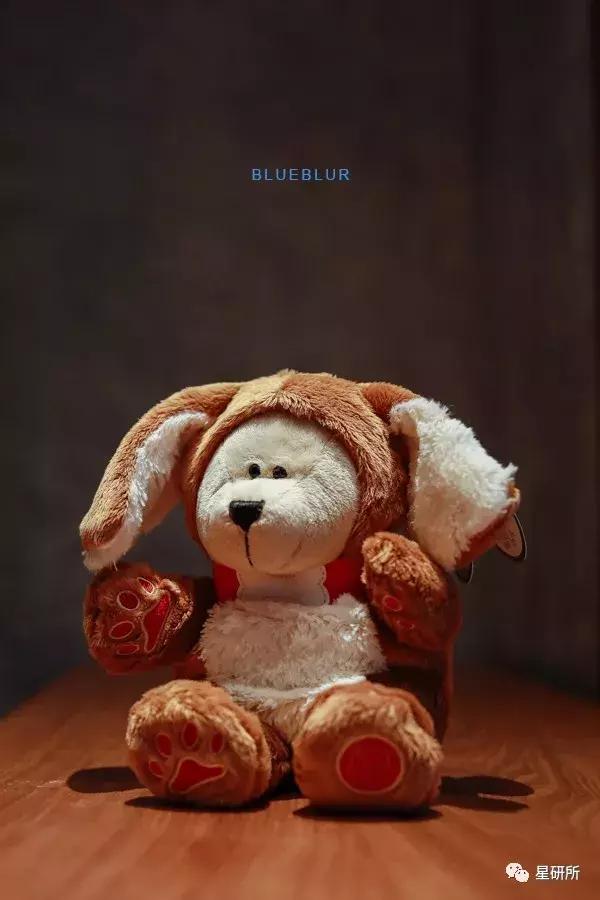 星巴克又来抢钱了，一大波柯基正在向你跑来！然而这还不是全部……