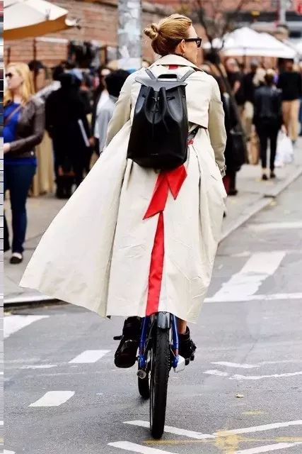 年底了想买东西犒劳一下自己,年底了买件礼物犒劳下自己