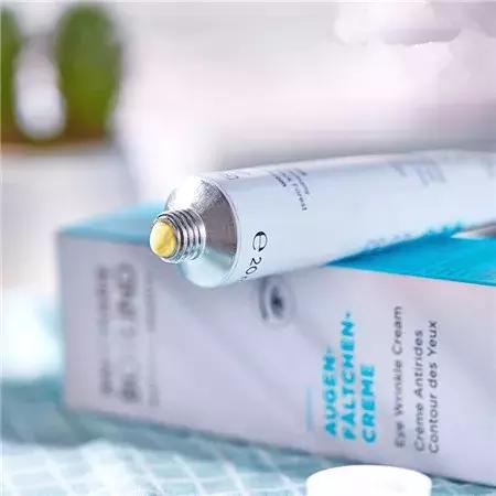 20岁应该用什么样的眼霜,为什么过了20岁一定要用眼霜