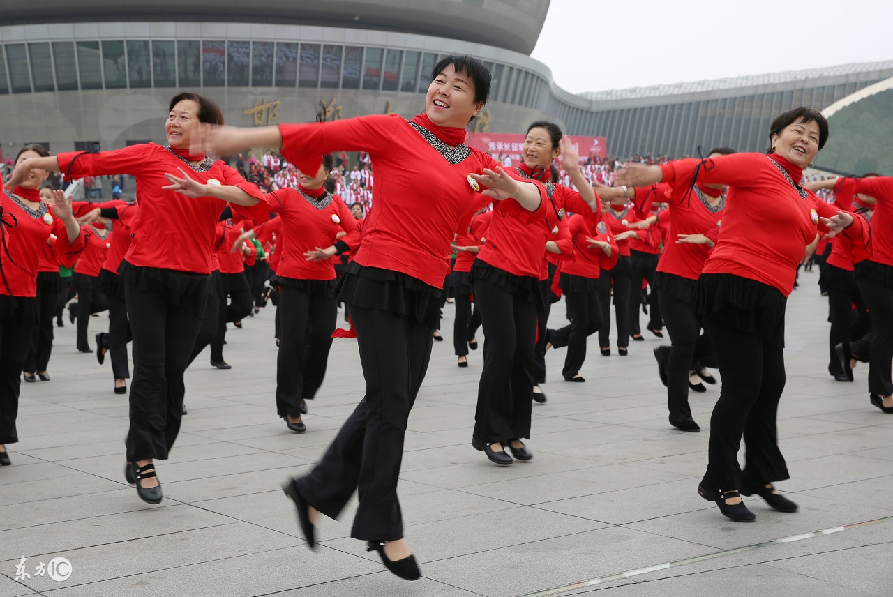 轻创业平台的小白怎么做,低成本轻资产创业推荐