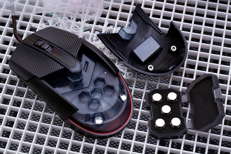 厉害了，鼠标也上“*火军**箱”，I-ROCKS锆Zr-60电竞鼠标开箱体验