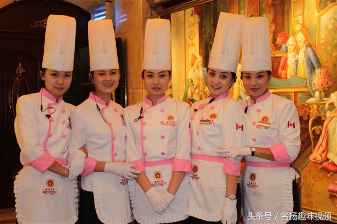 如何看待女生做餐饮,你们觉得做厨师怎么样