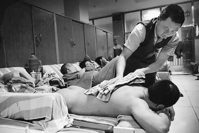 南京最老的澡堂,消散在记忆中的璀璨盛夏