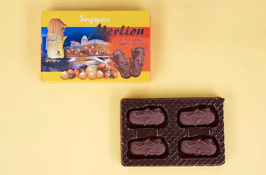 东南亚最好吃的虾片牌子,新加坡餐厅里的虾片