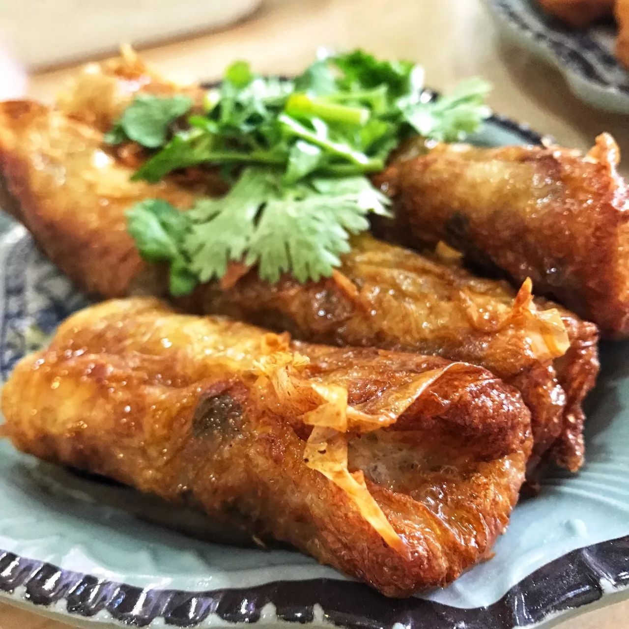 南京有名的新街口小吃街,南京新街口明瓦廊美食街旅馆