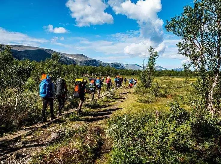 今年8月Fjallraven邀请你一起去北极圈穿越