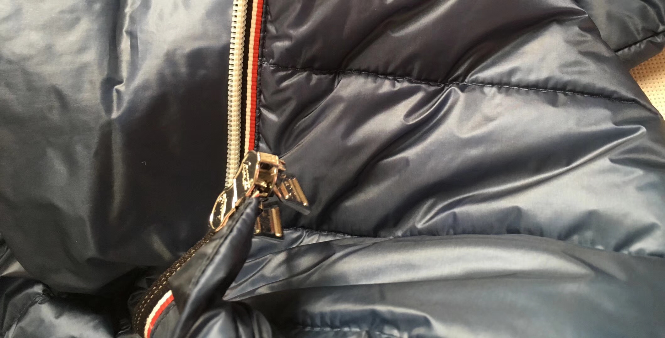 moncler蒙口羽绒服高仿,Moncler蒙口8款羽绒服