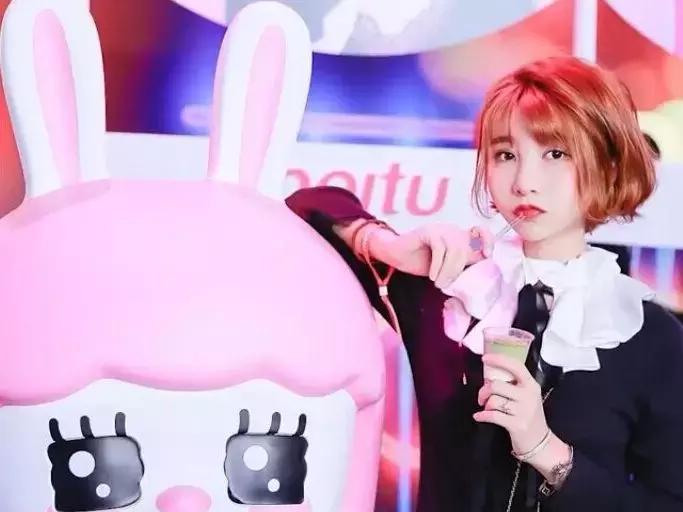 张沫凡被老外疯狂打CALL，皆因她为中国制造挣足了面子！