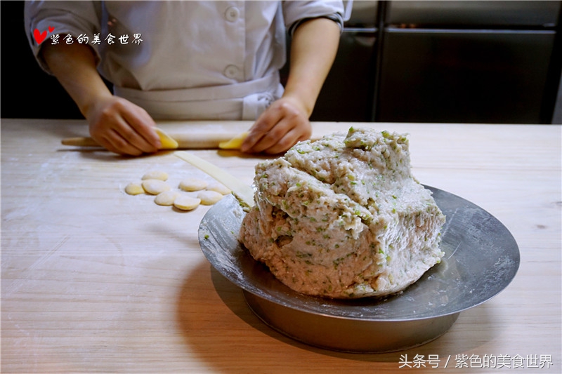 北京吃的饺子,青岛船歌鱼水饺总店是哪家