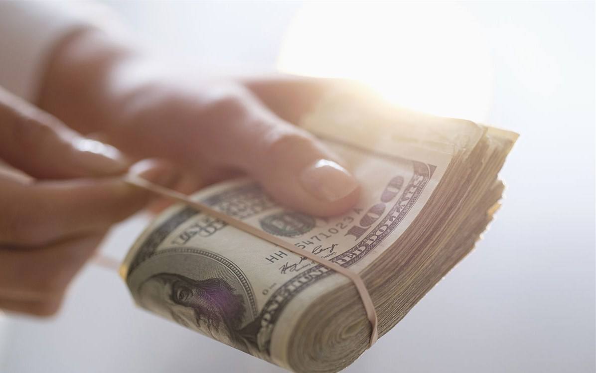 上岸最好的方式是做金融,创业上岸项目