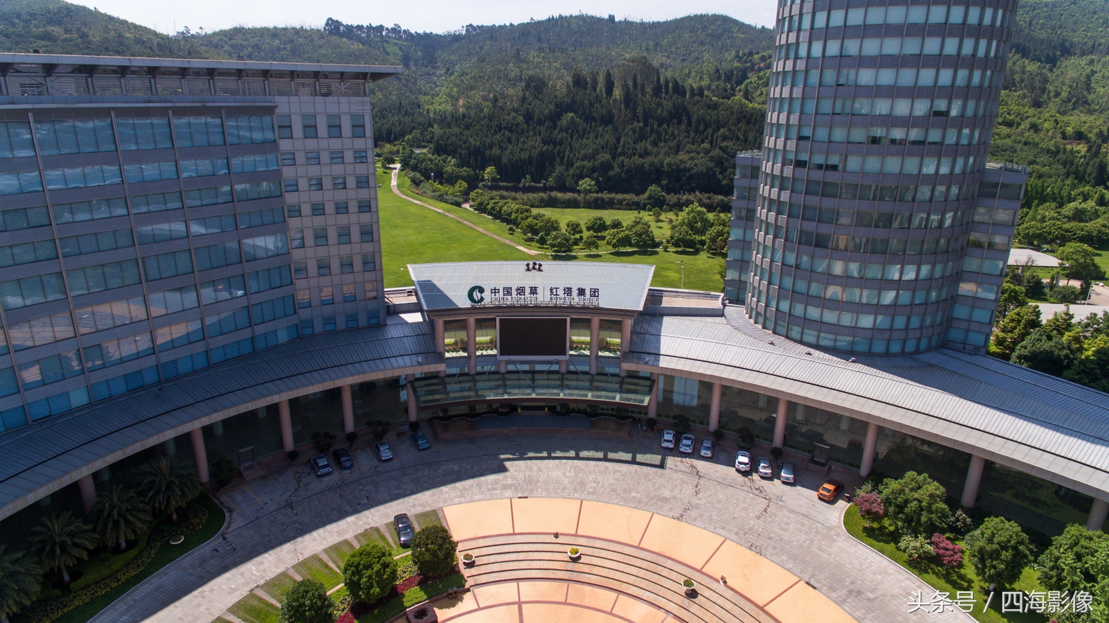 航拍云南玉溪市红塔区,红塔集团对玉溪的贡献