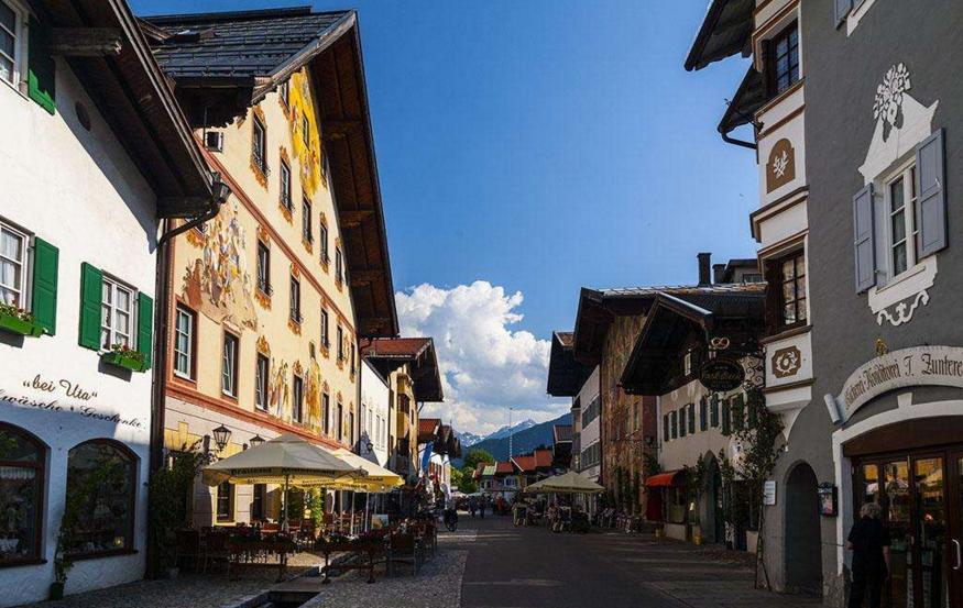 浪琴2022最便宜的手表多少钱,10万元左右最好手表