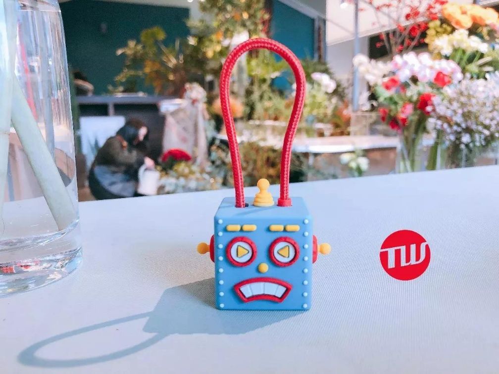 手机数据线会影响电池寿命吗,数据线里的大玄机