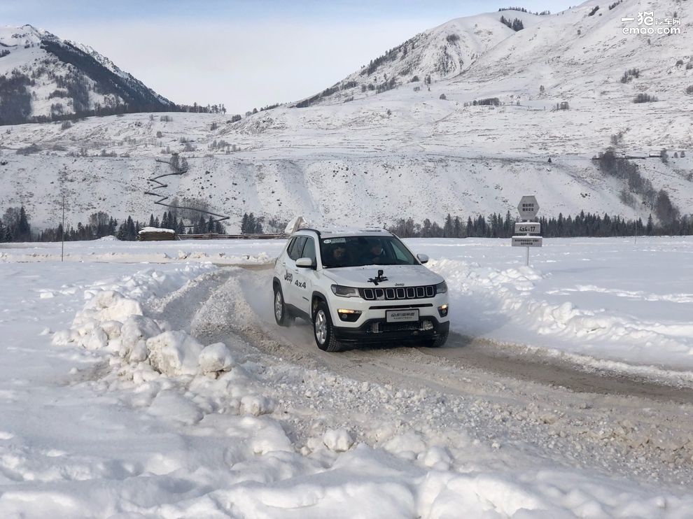 jeep最大尺寸suv,jeep4x4suv尺寸