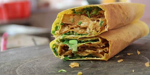 山东杂粮大煎饼面糊配方低成本,山东杂粮煎饼配方比例调面糊技巧