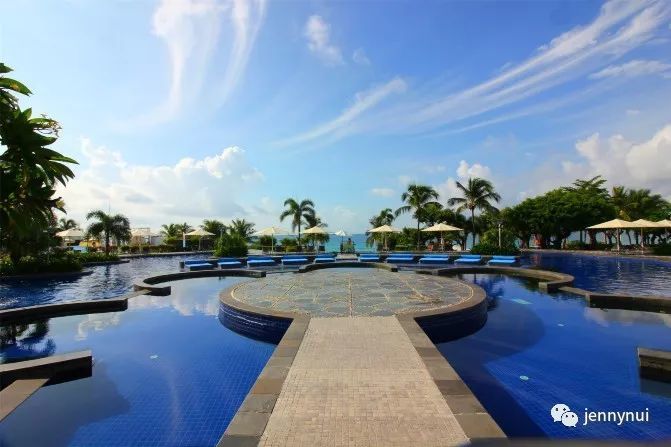 带父母去三亚需要多少钱,三亚旅行攻略带什么吃的