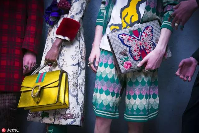 为什么要买上万的包包,为什么一个gucci包那么贵