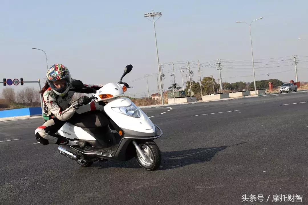 铃木瑞梦6980元,铃木瑞梦125对比瑞彩